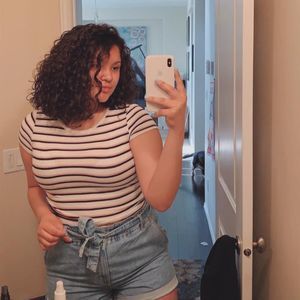 Meet your Posher, Katelyn